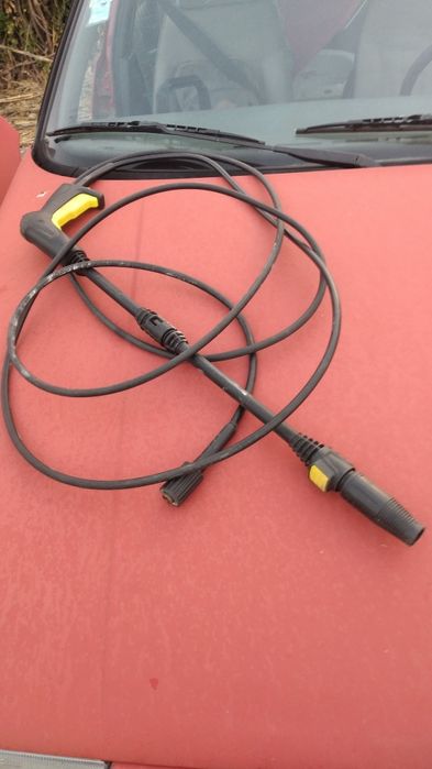 Vendo Esta fabulosa máquina de lavar á pressão da marca oficial Boost!