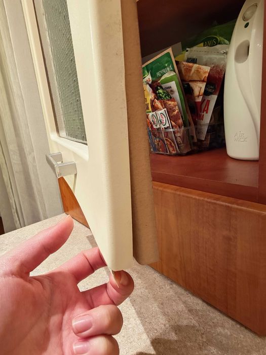 Meble kuchenne z dużą wyspą + AGD