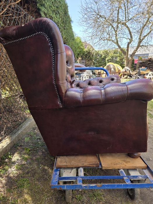 Fotel Chesterfield do renowacji