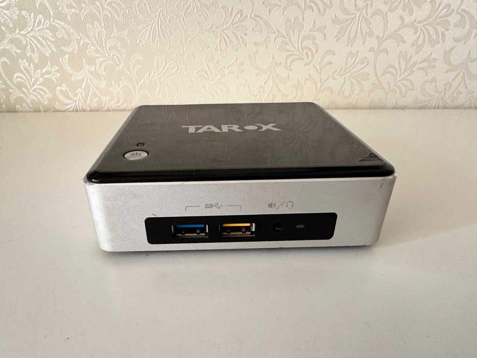 Міні ПК Intel NUC i3-6100U DDR4 8Gb SSD 120Gb