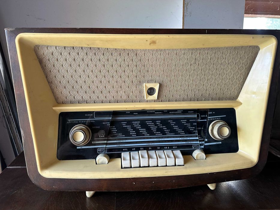Radio lampowe ZRK Tatry 3281