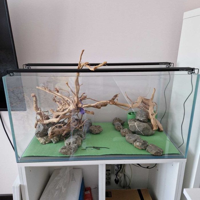 Продам новий акваріум Aquascape Optiwhite 90×45×45
