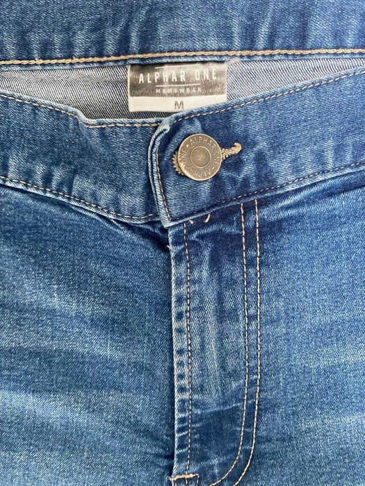 Niebieskie spodenki jeansowe klasyczne. Rozmiar S/32 | 30 zł