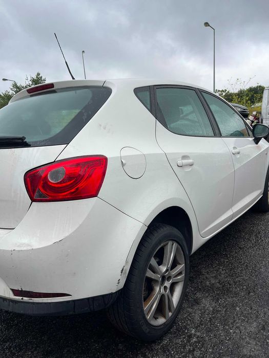 Seat Ibiza 6J para peças