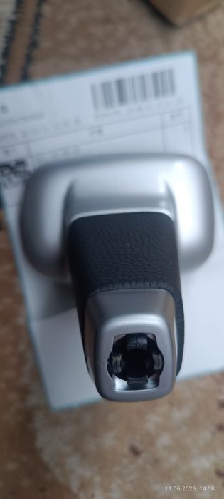 Ручка перемикання передач коробки Dodge Journey Caliber...