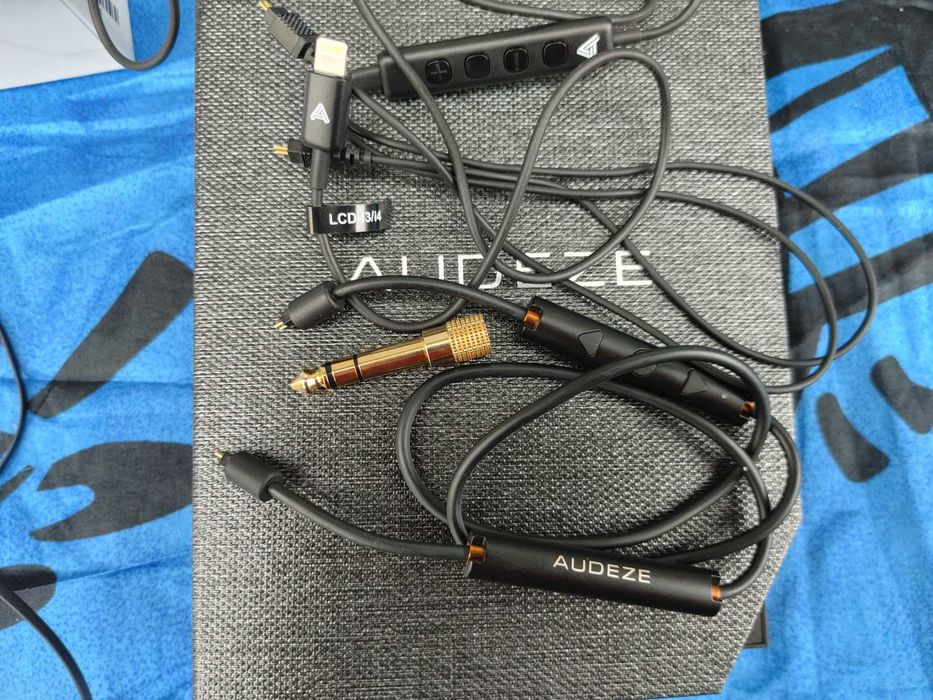 Słuchawki dokanałowe planarne Audeze LCD-i3+kabel od LCD-i4