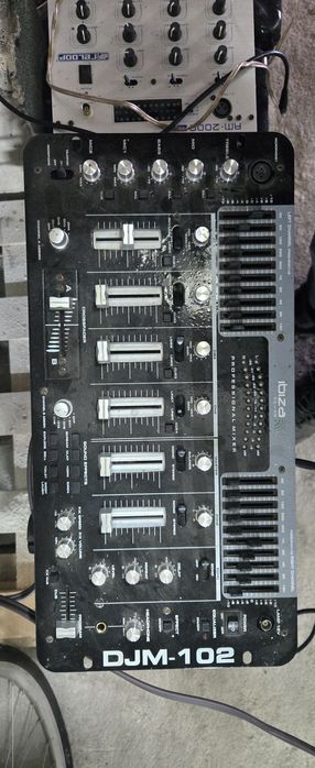 Mikser DJM 102 Ibiza sound