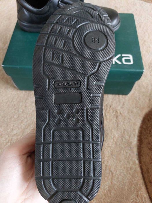 Кожаные туфли braska 33-34 размер