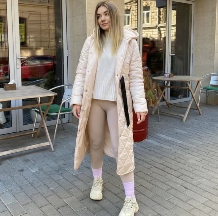 Гарний, зручний плащ, пальто, куртка, беж, осінь-весна, розмір 44-46