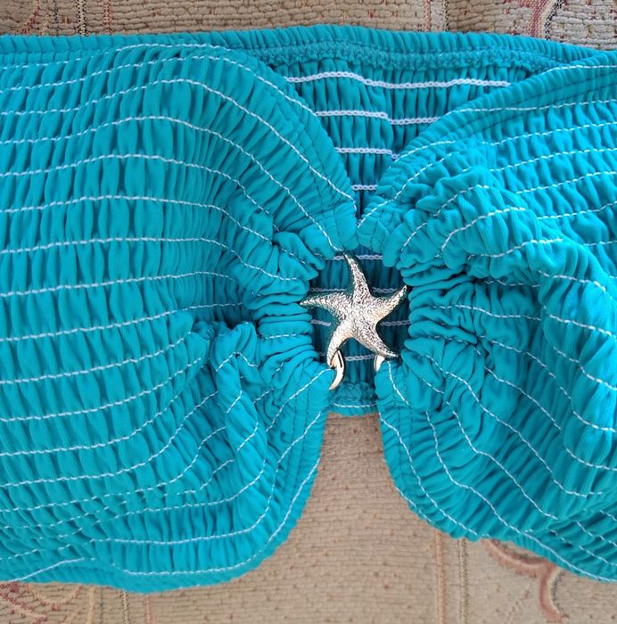 Góra do  bikini typu bandeau