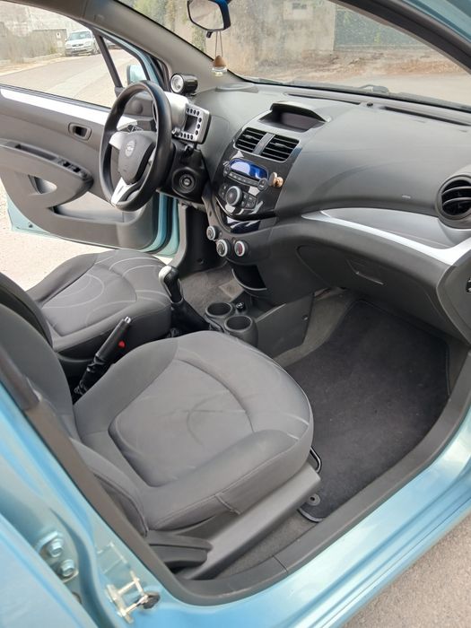 Chevrolet Sparks 1.2  de 2010 muito estimado  ideal para inicio de condução