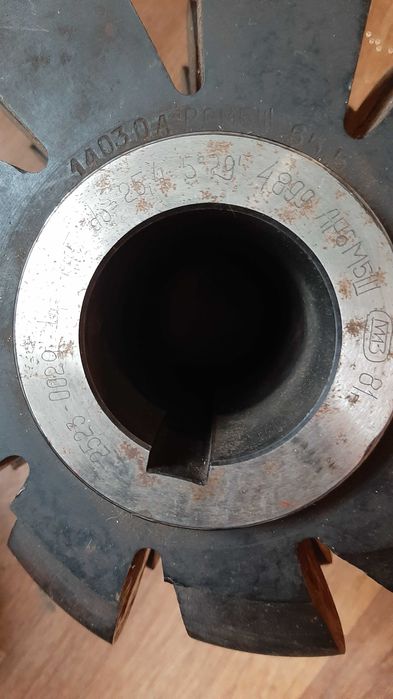 Фрезы червячные цельные для нарезания зубьев звездочек 38,1 и др.