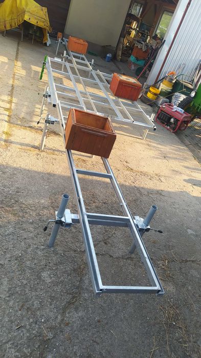 Platforma do przewozu pszczół.