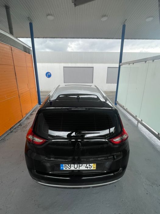 Renault grand scenic