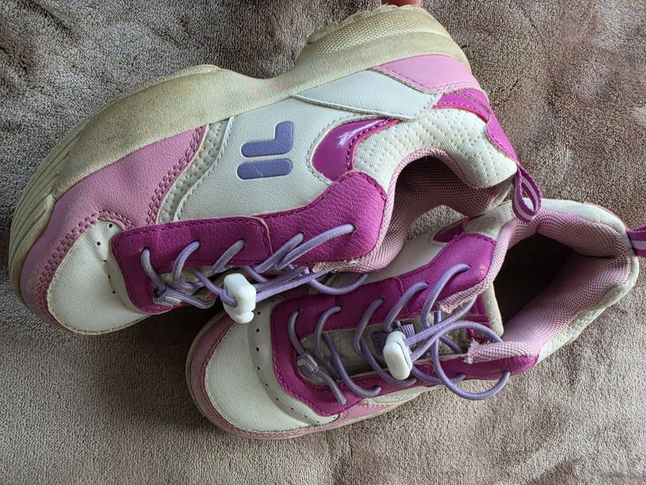 Adidaski dla dziewczynki 31 FILA