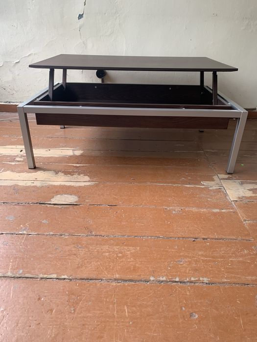 Продаеться Стол журнальный трансформер