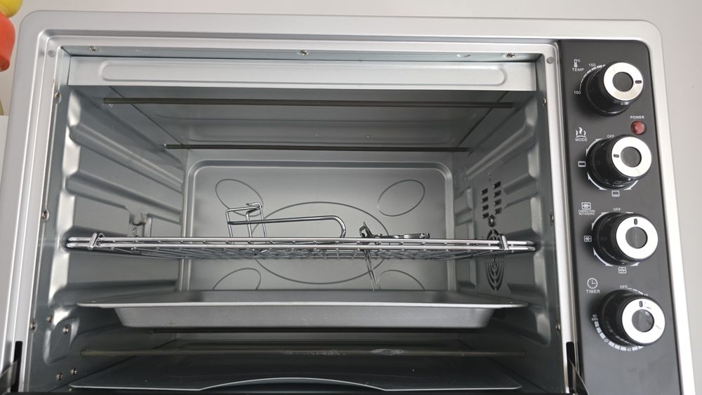 Piekarnik duży  65L