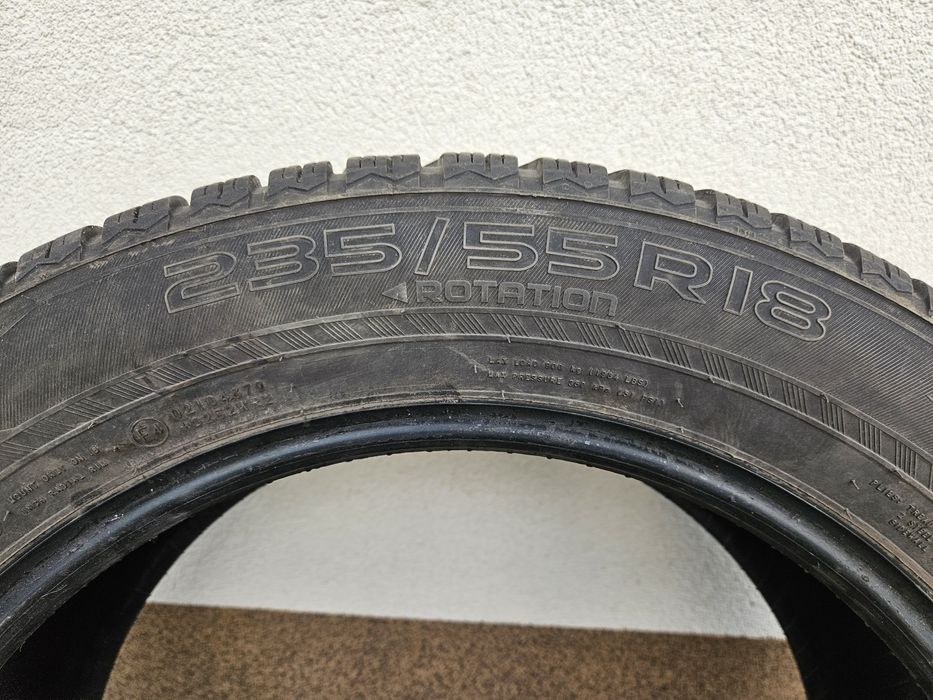 Nokian - opony zimowe 235/55 R18