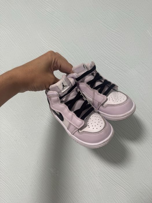 Кросівки Nike Jordan 15,5см  розмір 24 хайтопи