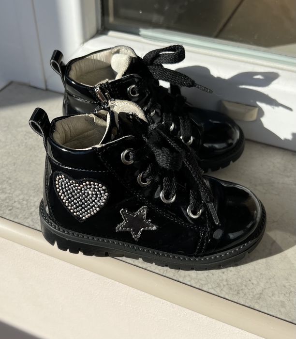 Ботинки для дівчинки 21 розмір