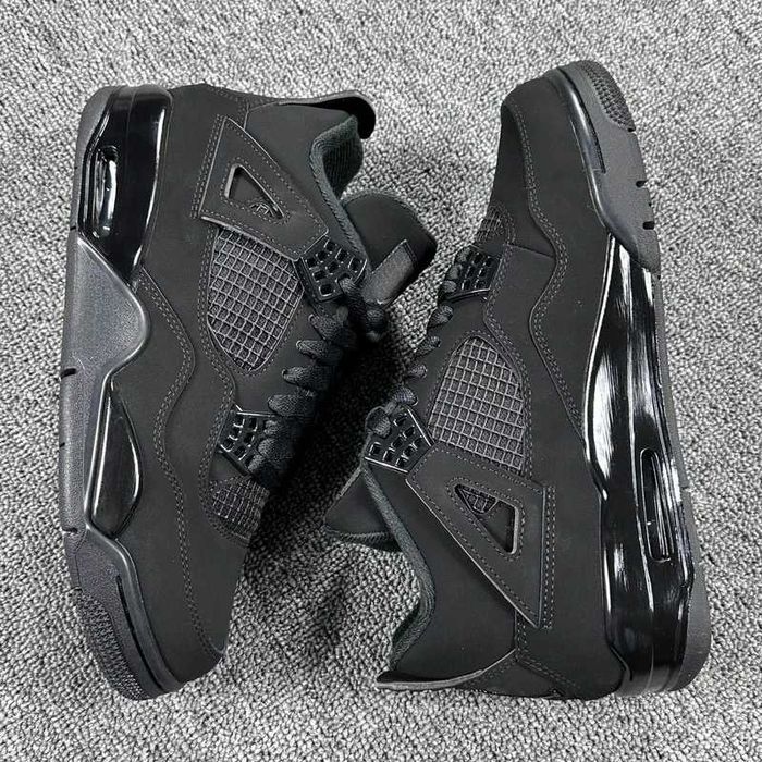 Jordan 4 Retro Black Cat Rozmiar 42