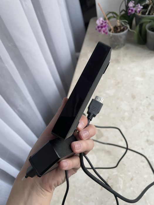 Стаціонарний медіаплеєр iNeXT TV5 MEGOGO BOX 2