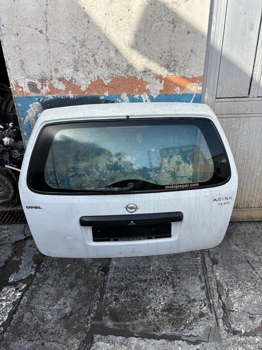 Tampa mala Opel astra g caravan sw carrinha