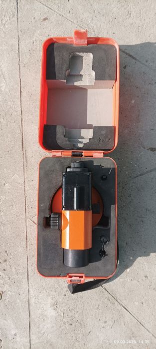 GEO-FENNEL №10-20 - нівелір оптический