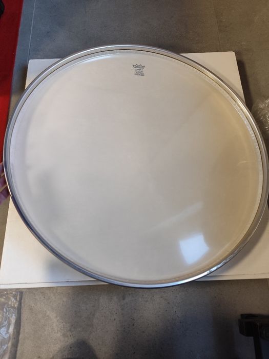 Naciąg perkusyjny 22" Remo Legacy La Bass