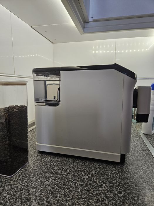 Máquina de café superautomática