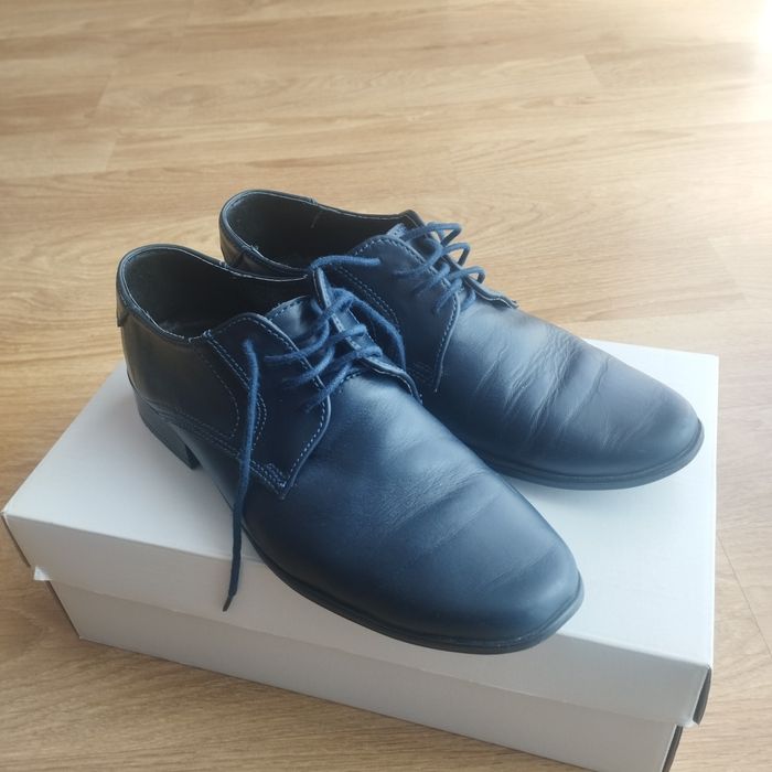 Buty chłopięce komunijne