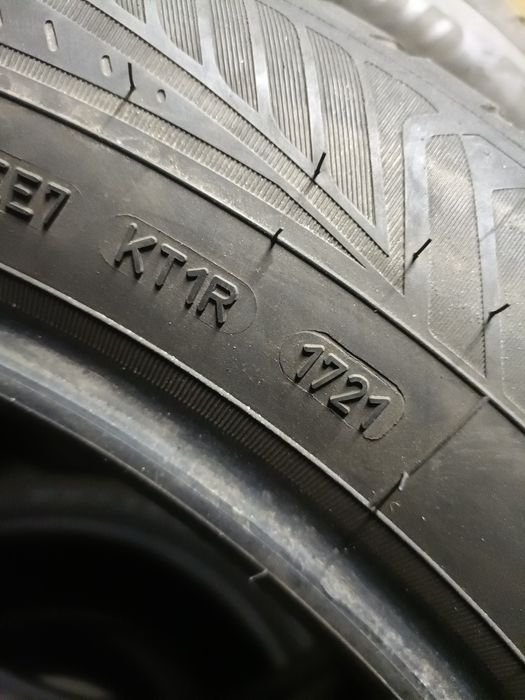 235/55r19 Goodyear Vector 4 seasons gen 3 z 2021r 6.2mm