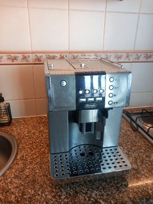 Delonghi primadonna máquina de café automática