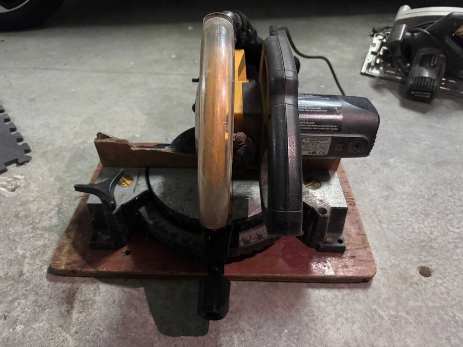serra elétrica profissional black-decker