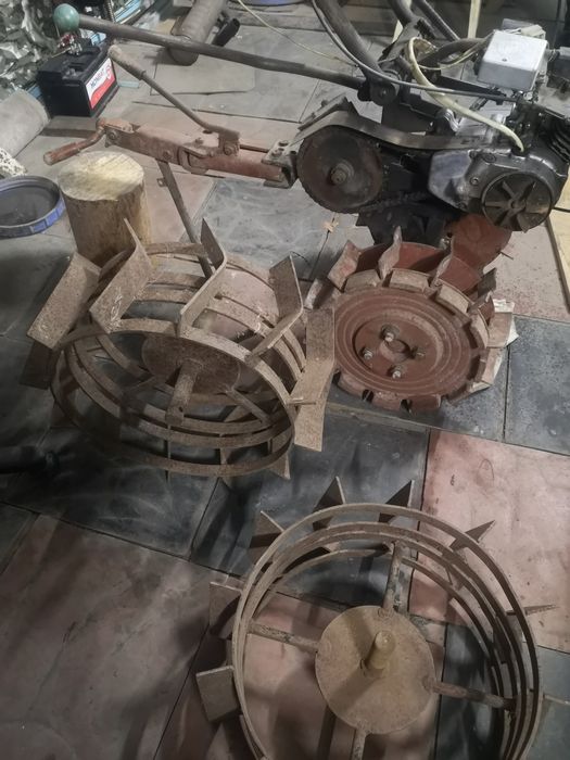 Мотоблок на базі  двигуна V 501m