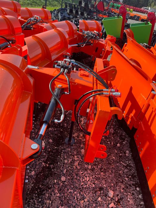 NOWY Duży pług do śniegu do tura tuza strzałka Metal Technik Dostawa