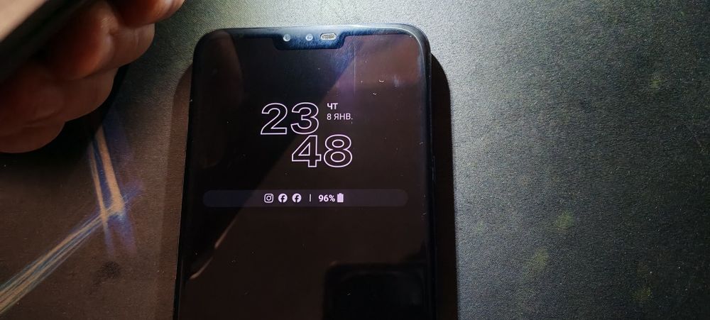 Смартфон LG V40 ThinQ 2sim