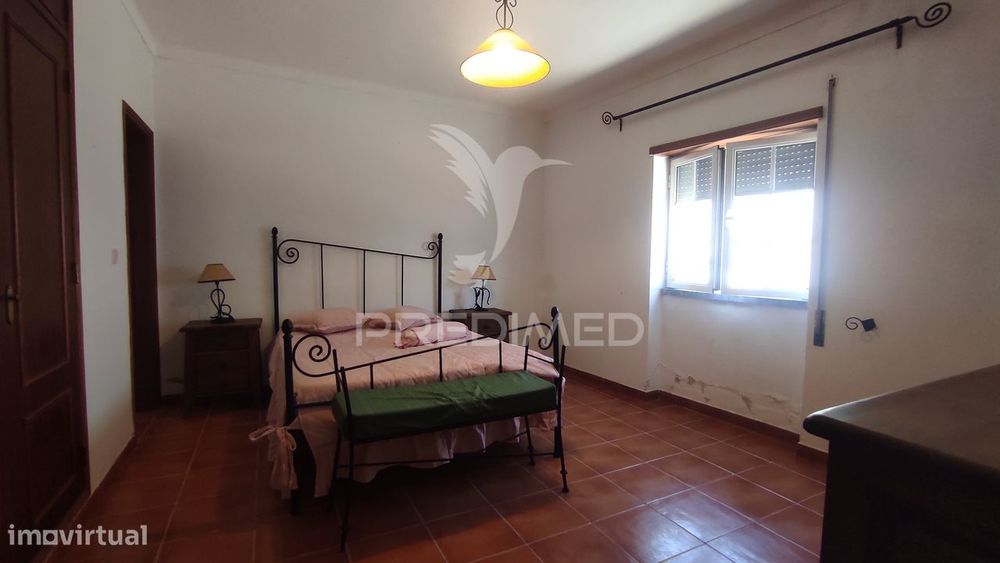 Moradia T1 pronta a habitar em Beringel