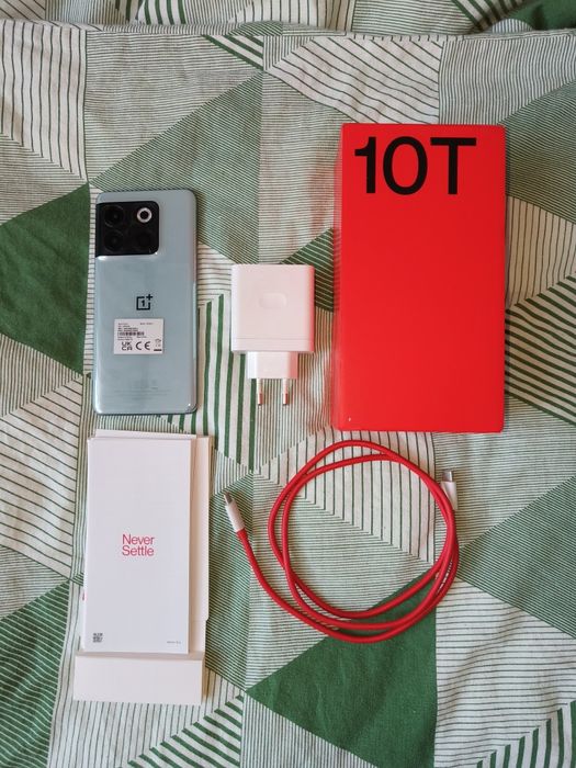 Телефон Oneplus 10 T