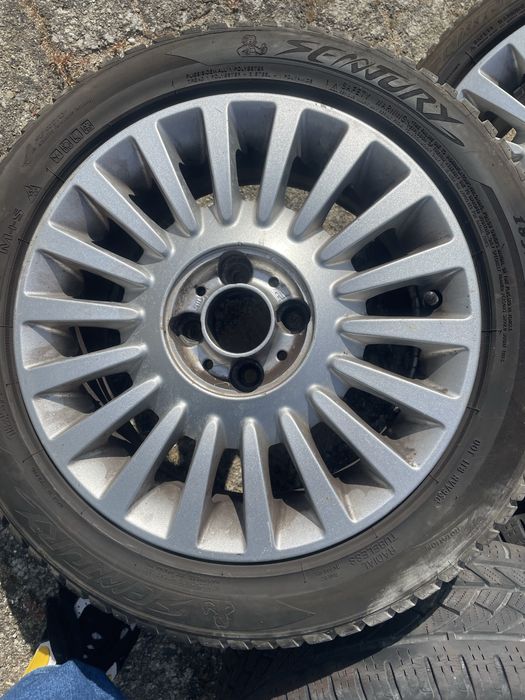 4 Pneus+Jantes originais FIAT 500