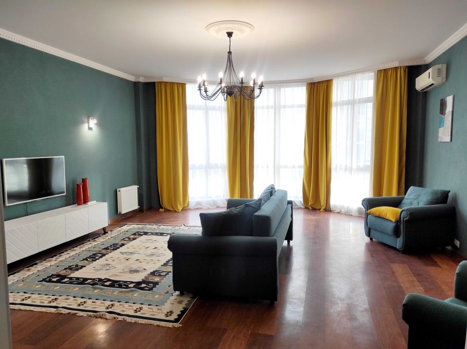 ЖК Гермес. Греческая. Продам просторную 2к квартиру на 4 этаже. 105 м2