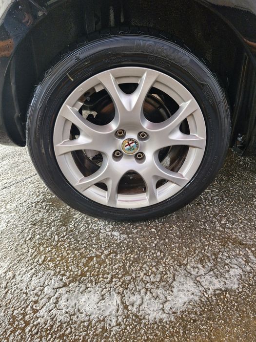 Alfa Romeo MiTo 1.3 JTDm – Económico e Estiloso