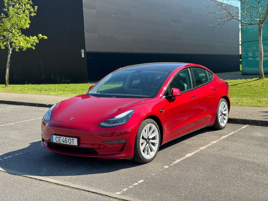Tesla Model 3 Long-Range Dual Motor AWD
