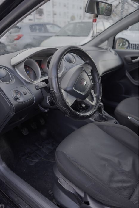 Seat ibiza 1.6 - 2010 gasoleo