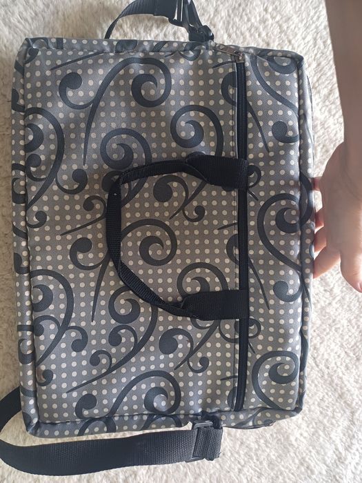 Torba na laptopa