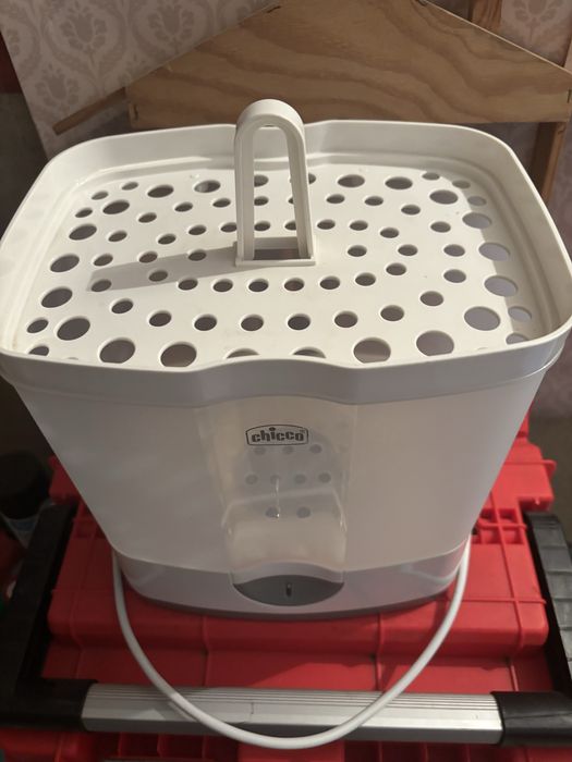 Esterlizador de biberões