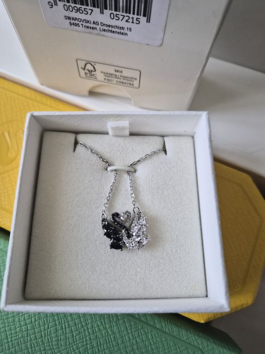 Кулон Swarovski swan