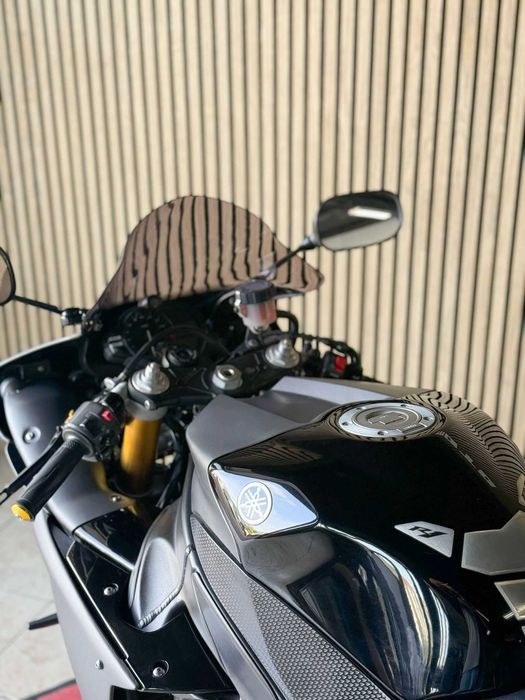 Yamaha R1 RN22 2010