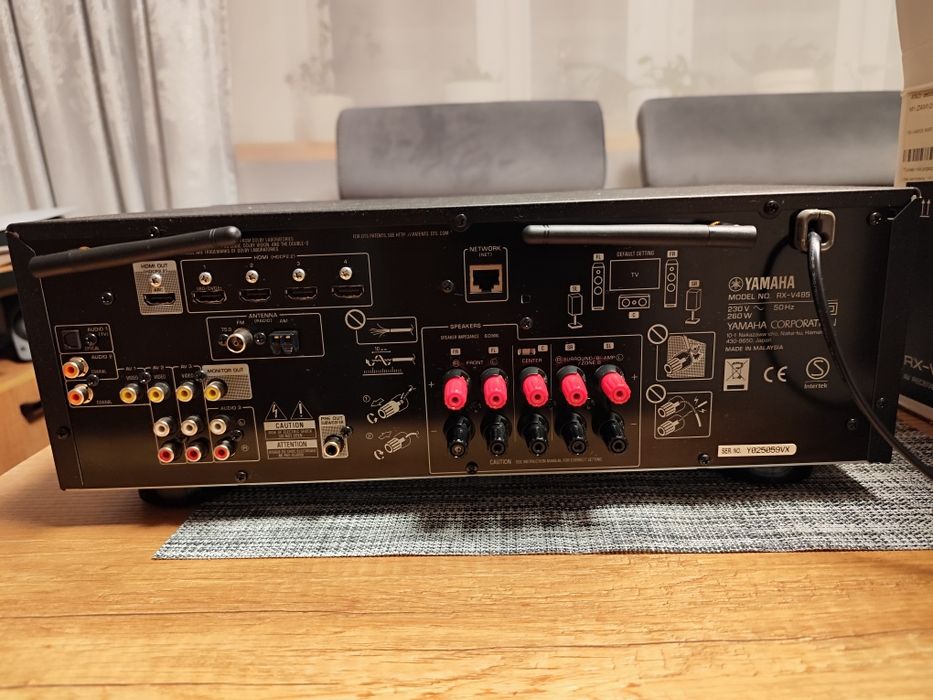 Amplituner Yamaha RX -V485