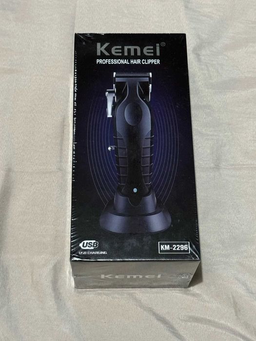 Máquina de Cortar Cabelo/Barba Kemei